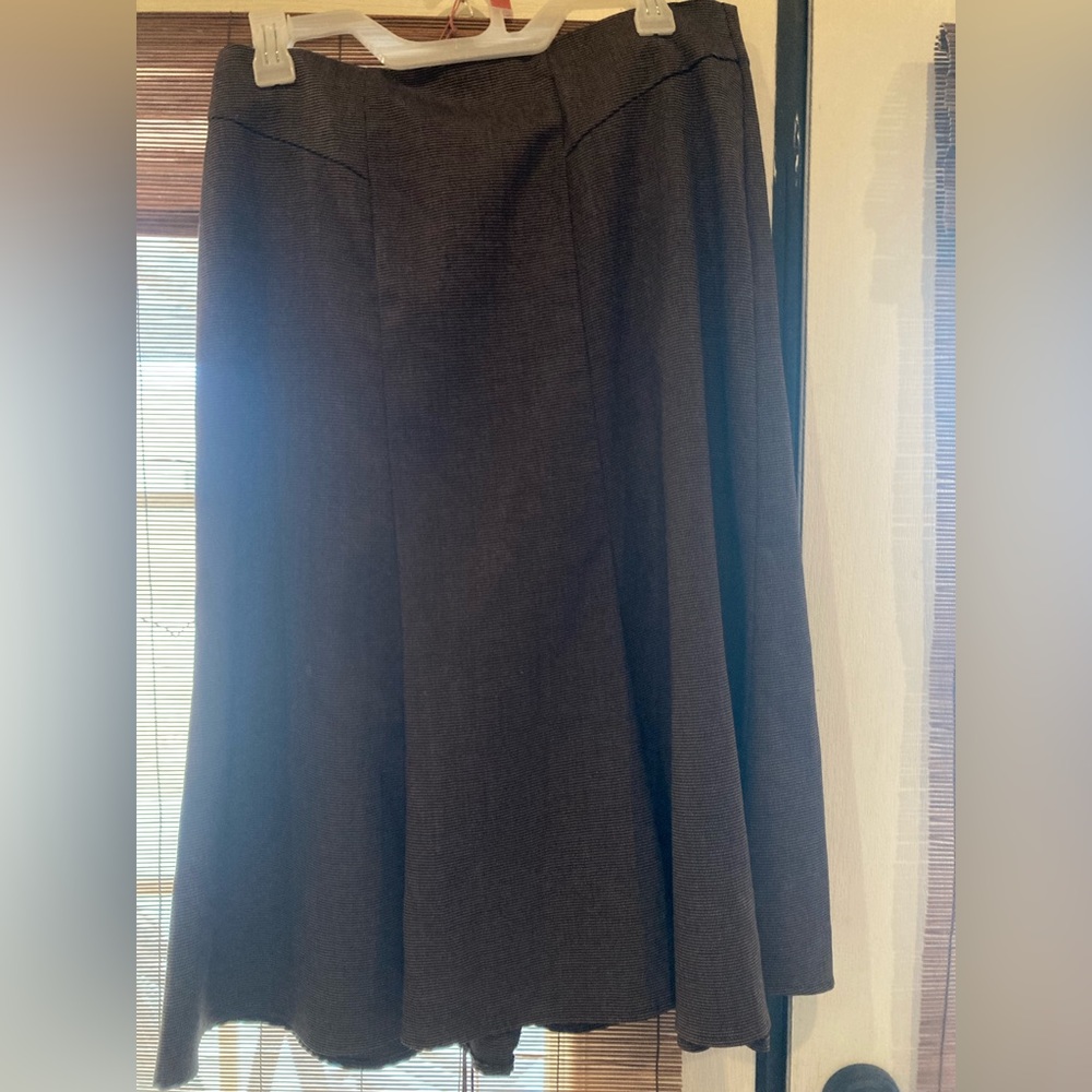 Secretary skirt